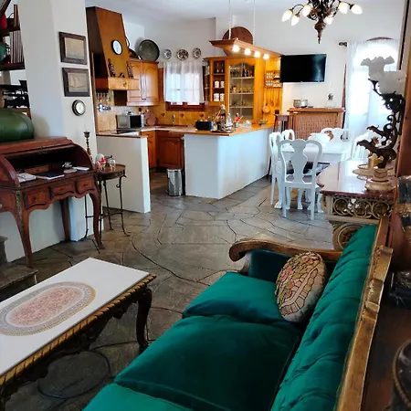 Villa Olga&studios Mola Kalyva