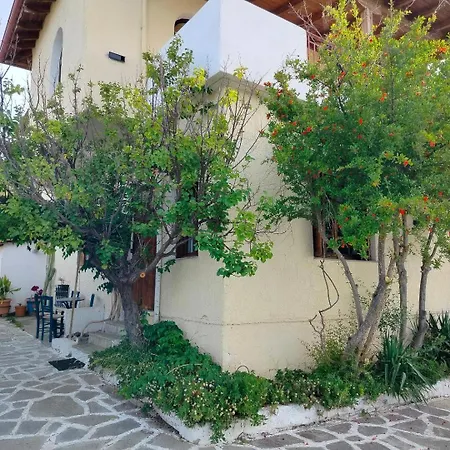 Olga & Villa Moles Kalyves