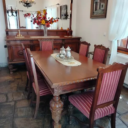 Villa Olga & Moles Kalyves