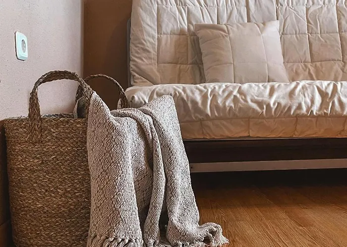 Olga & * Mola Kalyva